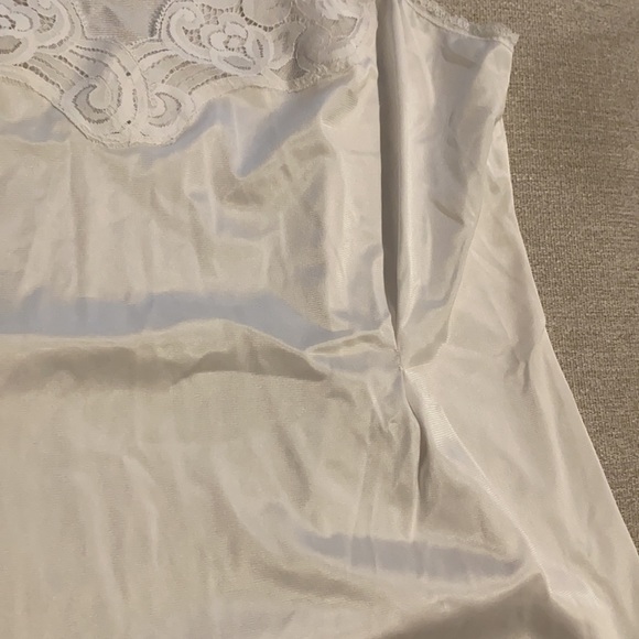 Vintage Cami w/ Lace Trim - Picture 3 of 5